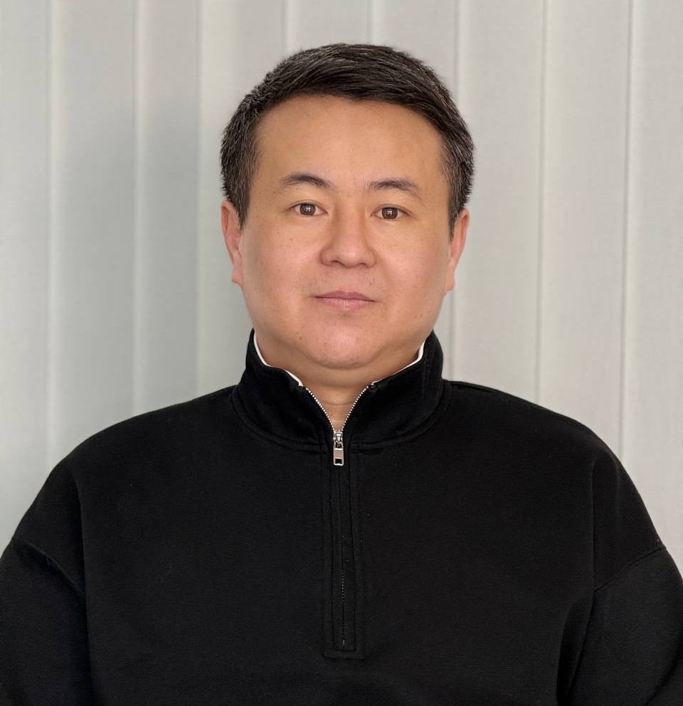 photo_5272017702841160810_y